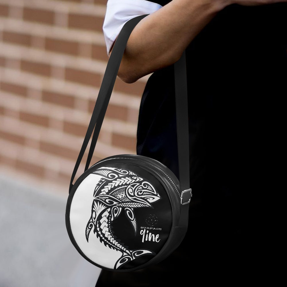 SURFACE 9INE Round crossbody bag BLK/WHT SHARK PRINT